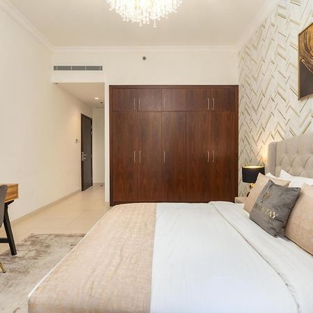 Globalstay At Palm Jumeirah Beachfront Paradise With Pool And Gym Dubai Bagian luar foto