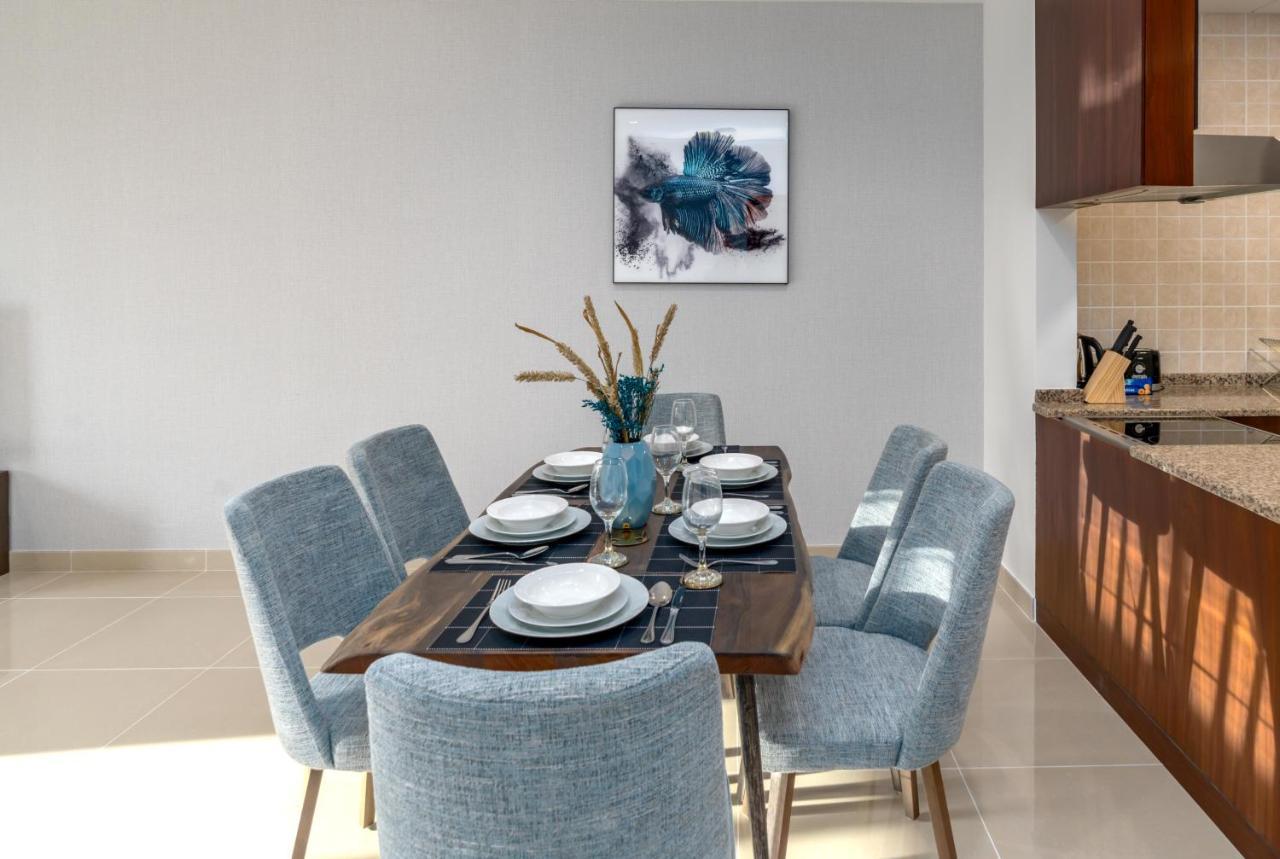 Globalstay At Palm Jumeirah Beachfront Paradise With Pool And Gym Dubai Bagian luar foto