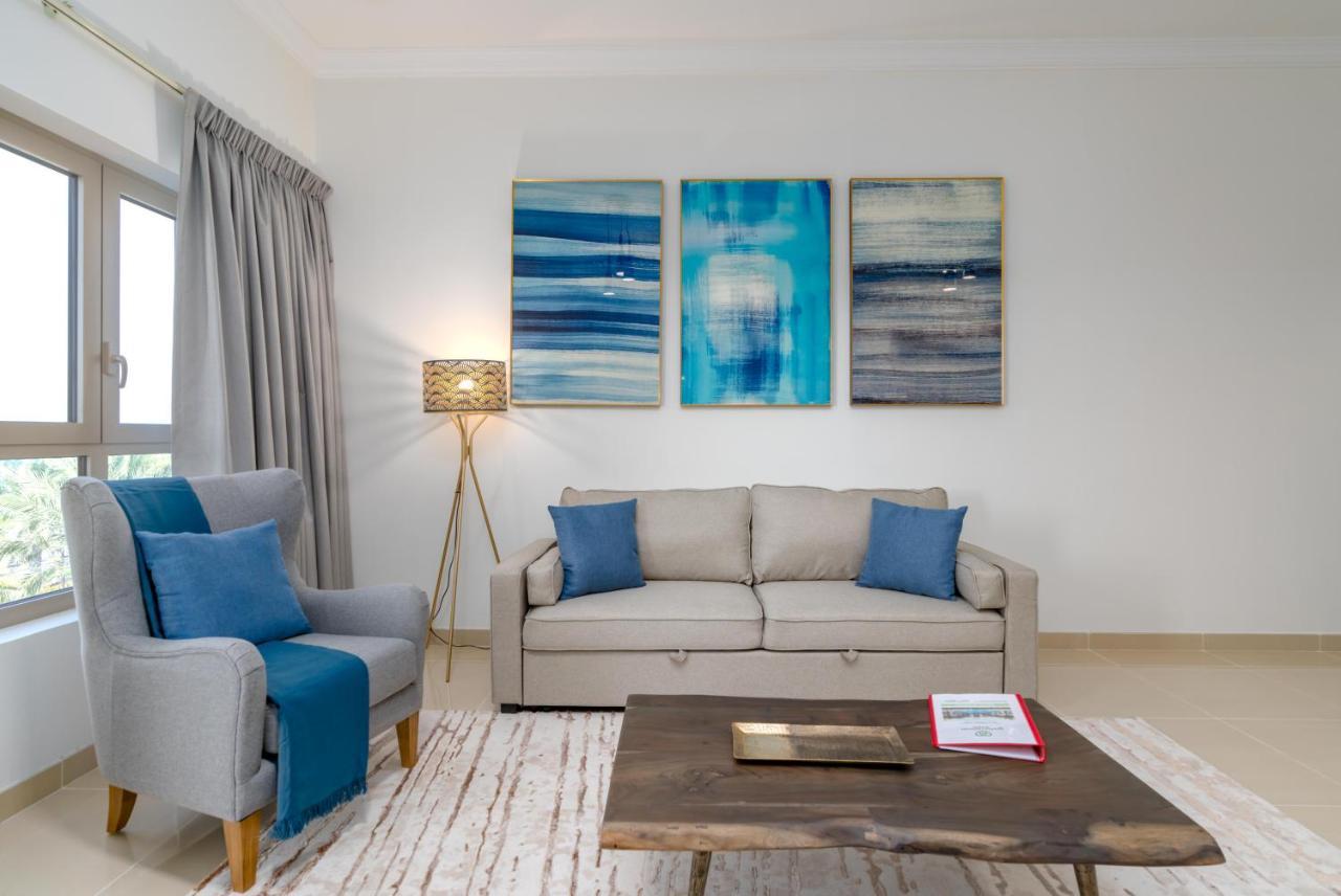 Globalstay At Palm Jumeirah Beachfront Paradise With Pool And Gym Dubai Bagian luar foto