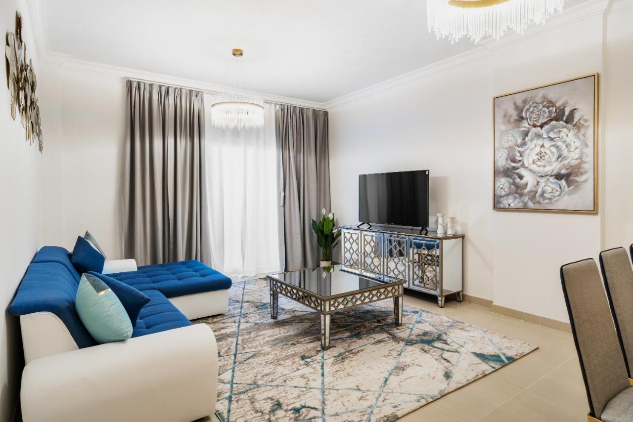 Globalstay At Palm Jumeirah Beachfront Paradise With Pool And Gym Dubai Bagian luar foto