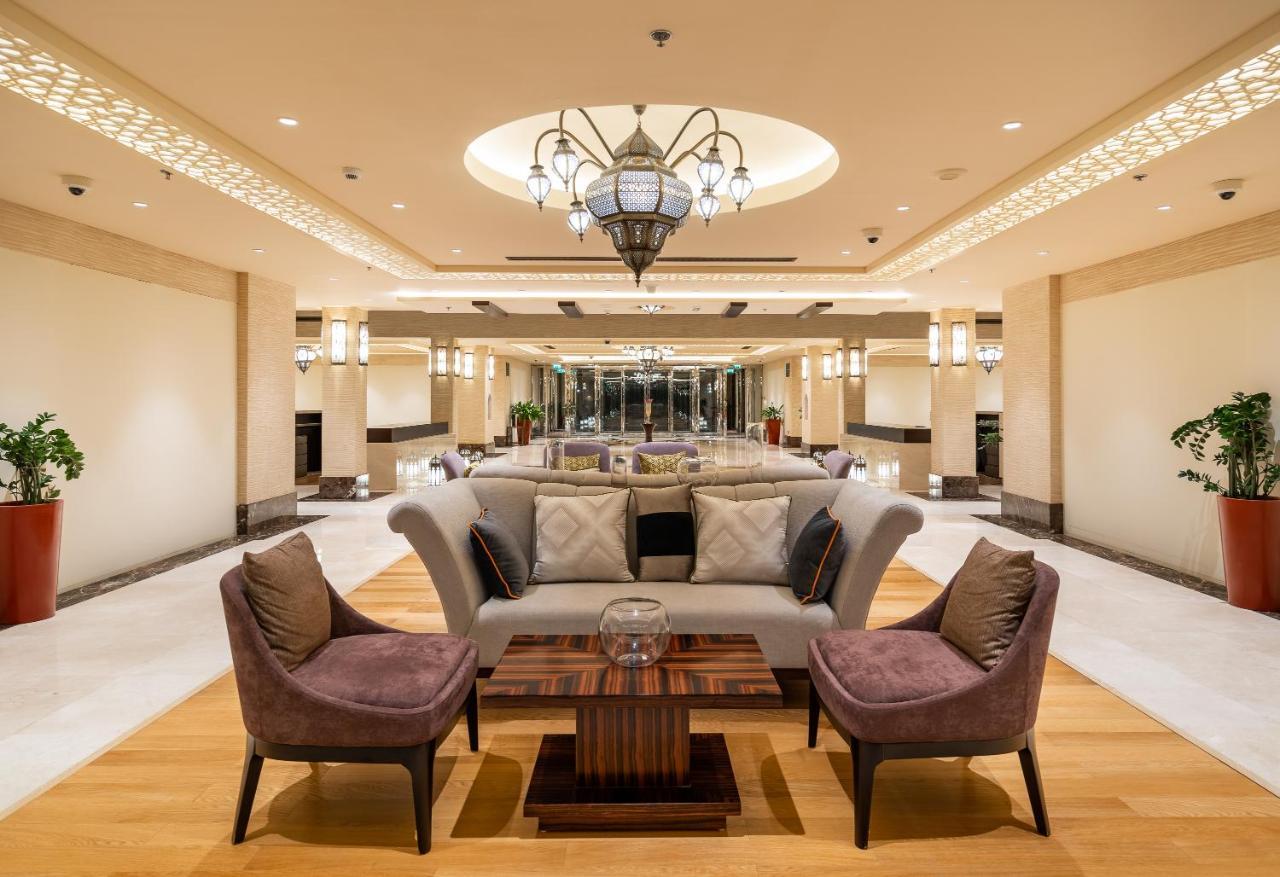 Globalstay At Palm Jumeirah Beachfront Paradise With Pool And Gym Dubai Bagian luar foto