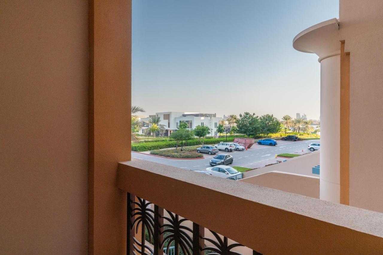 Globalstay At Palm Jumeirah Beachfront Paradise With Pool And Gym Dubai Bagian luar foto